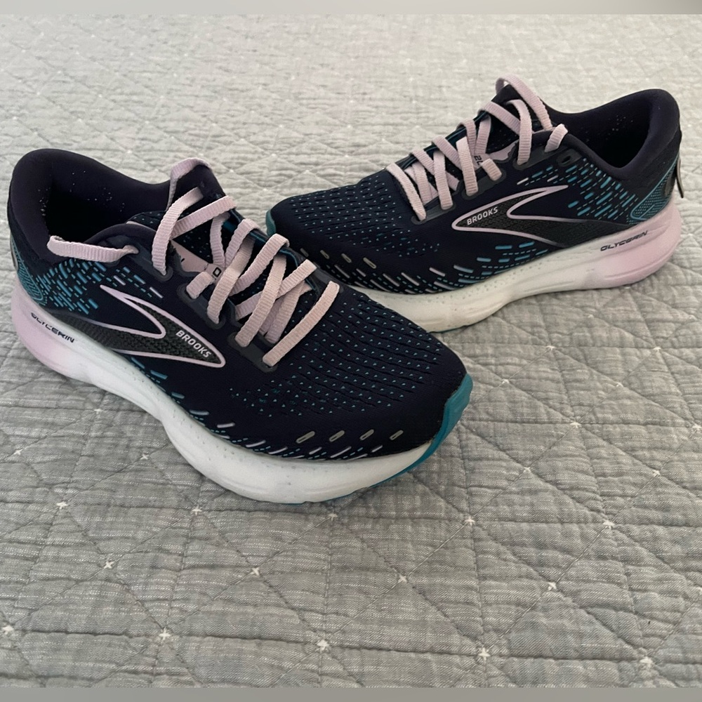 Brooks Women’s Glycerin 20 Sneakers